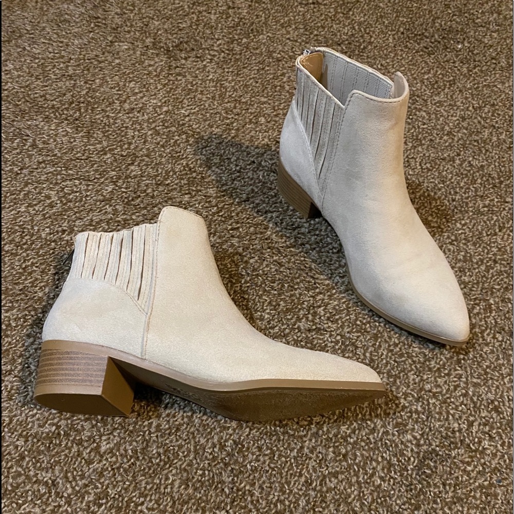 VICI booties